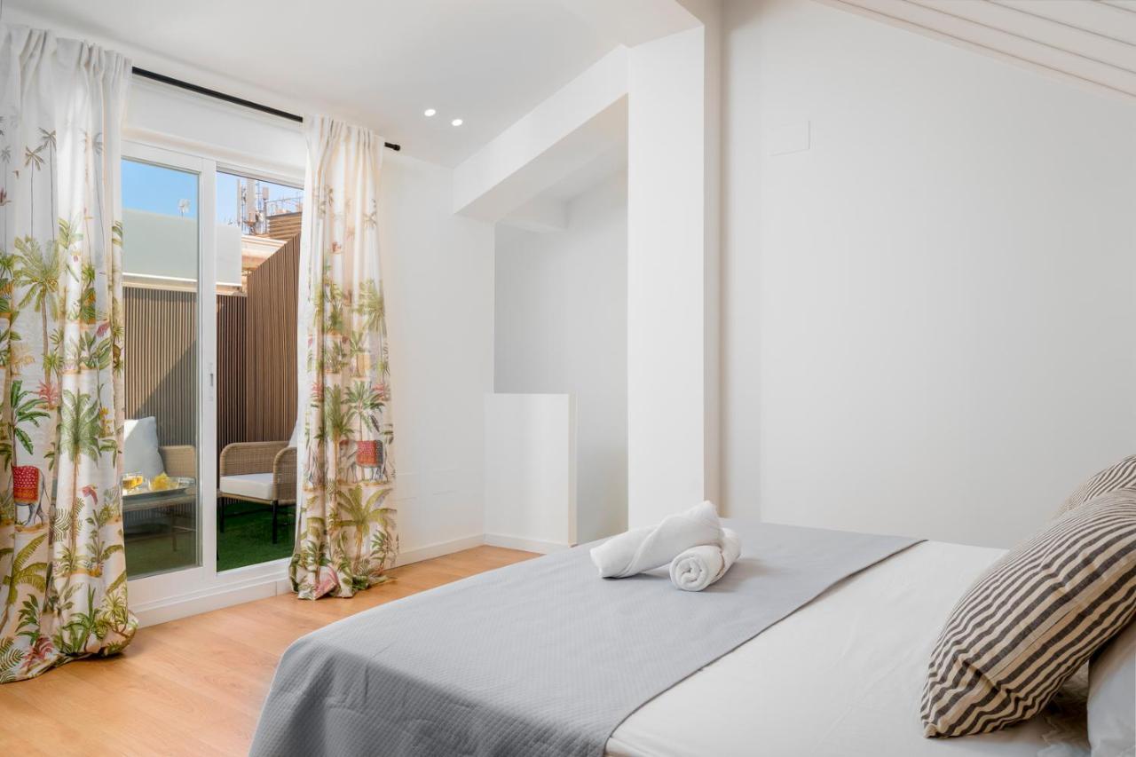 Atico Plaza Del Teatro 3 Habitaciones Málaga Kültér fotó